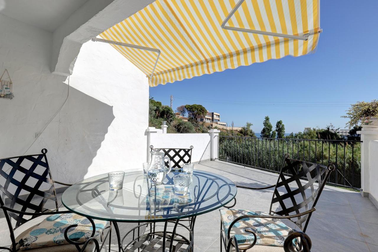 Quaint 2 Bedroom Townhouse With Pool Close To Sea! ベナルマデナ エクステリア 写真